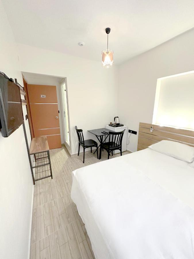 Menesa Hotel Стамбул Екстер'єр фото